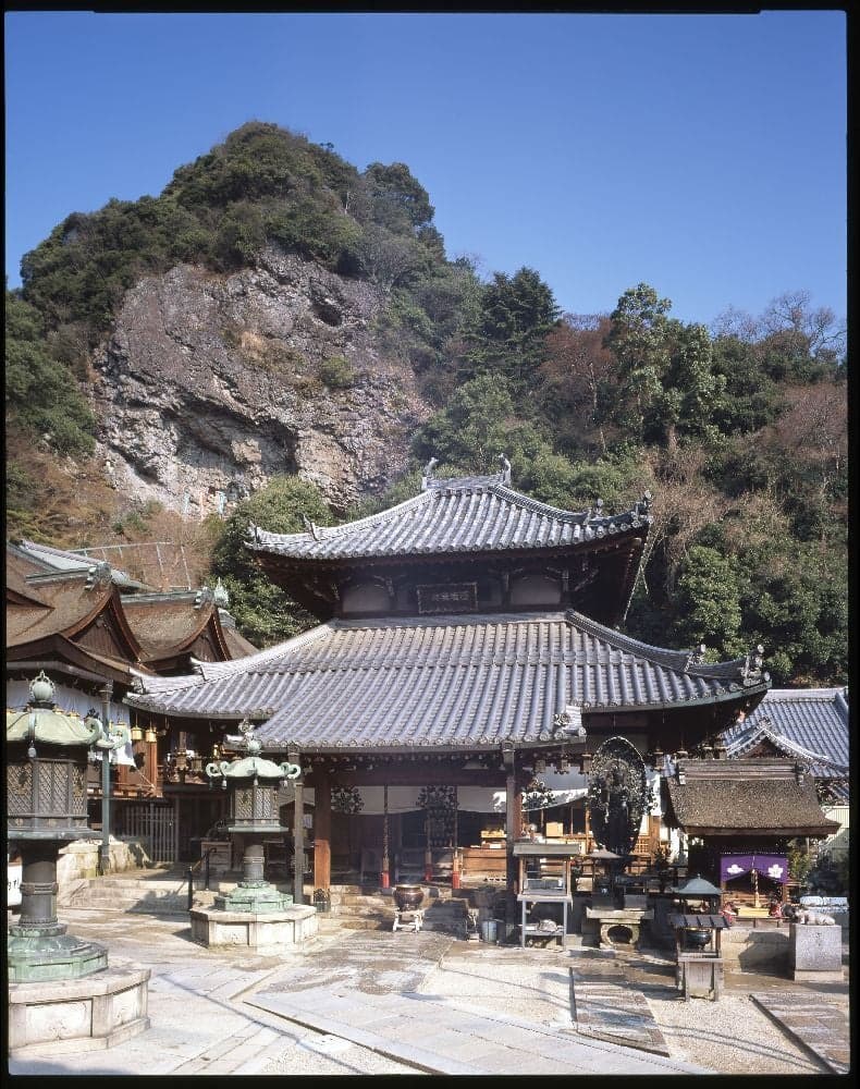 宝山寺