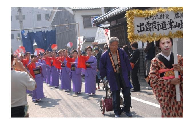 津山城東むかし町